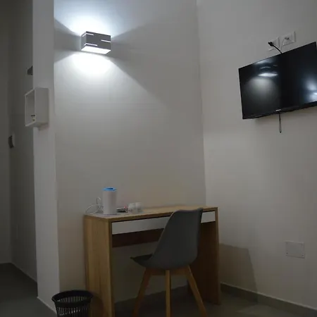 Valle Degli Ulivi فندق مبيت وإفطار 4*