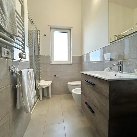 Valle Degli Ulivi Rooms 4*
