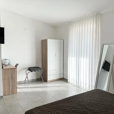 Valle Degli Ulivi Rooms 4*